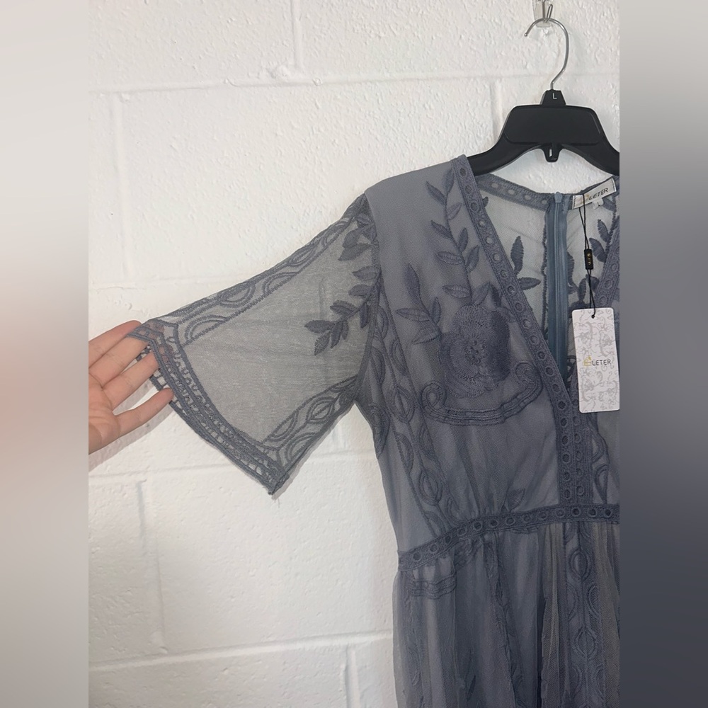 Eleter Deep V-Neck Lace Romper Dress NWT - Picture 6 of 8